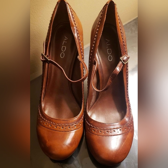 Aldo Brown Heels (Size 39/US 8) - Picture 2 of 2
